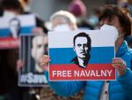 Protestas en la ciudad alemana de Duesseldorf por la libertad del opositor ruso Alexei Navalni 21/4/2021