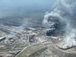 La planta de acero Azovstal, en Mari&uacute;pol, Ucrania, tras un bombardeo del ej&eacute;rcito ruso el 18 de abril de 2022, en una captura de un v&iacute;deo tomado por un dron.