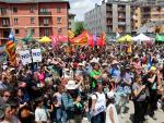 Participantes en la manifestaci&oacute;n de este domingo en Puigcerd&agrave; (Girona) contra la candidatura de los JJOO de Invierno 2030.