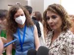 Montero vincula la bajada del IVA de higiene femenina al proyecto de PGE