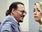 Johnny Depp y Amber Heard durante su 23&ordm; sesi&oacute;n de juicio.