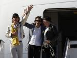 Mick Jagger, Keith Richards y Ron Wood, integrantes de The Rolling Stones, en su llegada a Madrid.