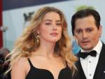 Los actores Amber Heard y Johnny Depp, en el festival de cine de Venecia, en 2015.
