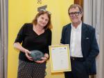 Susan Meiselas recibe el Premio PHotoESPA&Ntilde;A 2022.