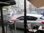 Intensa lluvia en Bilbao a primera hora de la tarde