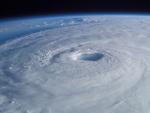 El hurac&aacute;n Isabel en 2003 visto desde la Estaci&oacute;n Espacial Internacional.
