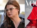 Izq: Linda Evangelista tras el tratamiento est&eacute;tico que desfigur&oacute; su rostro. Dcha: la modelo protagoniza la portada de septuiembre 2022 de Vogue UK