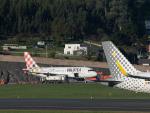 Los tres aeropuertos gallegos ganan pasajeros en agosto