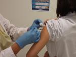 Pediatras valencianos critican la falta de &quot;datos concretos&quot; sobre la vacunaci&oacute;n de adolescentes frente al papiloma