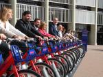 Los 15 alcaldes de las localidades que adoptarán el nuevo servicio de bicis compartidas