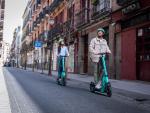 El Ayuntamiento de Madrid ha lanzado este octubre las nuevas autorizaciones de patinetes eléctricos.