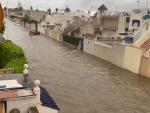 Inundaciones en Torrevieja este viernes tras la llegada de una DANA.