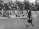 Foto del Holodomor de Alexander Wienerberger donde se observan lo que parecen muertos por la calle.