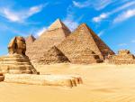 Es una de las aperturas m&aacute;s esperadas en el mundo. El Gran Museo Egipcio se podr&aacute; visitar, por fin, en 2023. El que ser&aacute; el mayor museo arqueol&oacute;gico del planeta est&aacute; ubicado en las afueras de El Cairo, junto a las pir&aacute;mides de Giza, y ha supuesto una inversi&oacute;n de m&aacute;s mil millones de d&oacute;lares y veinte a&ntilde;os de trabajo.