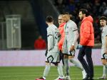Mbapp&eacute; se marcha lesionado del encuentro ante el Montpellier.