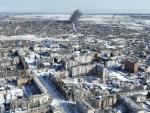 Im&aacute;genes de Bajmut tomadas desde el aire con un dron a mediados de febrero que evidencian la escala de destrucci&oacute;n en la ciudad ucraniana.