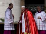 El Papa Francisco preside el Dominbgo de Ramos tras su hospitalizaci&oacute;n
