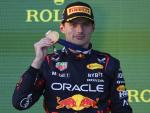 Max Verstappen celebra su victoria en el GP de Australia.