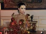 Katy Perry con vestido dorado para el concierto de la coronaci&oacute;n de Carlos III