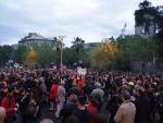 Manifestaci&oacute;n de Desokupa en la plaza Universitat de Barcelona.