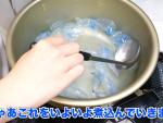 'Youtuber' japon&eacute;s cocinando medusas mortales.