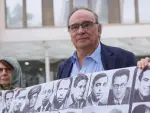 El denunciante de torturas a la brigada Politico-Social en 1975, Julio Pacheco, en Plaza de Castilla.
