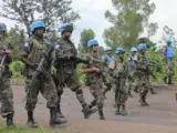 Cascos azules de la ONU en Goma, República Democrática del Congo, el 18 de noviembre de 2012. Diversas fuentes aseguran que los rebeldes avanzan hasta 3km de Goma, haciendo retroceder a las fuerzas de la ONU, tras horas de enfrentamientos violentos.