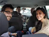 Rafa (conductor), Blas, Doro y Jana son un grupo de desconocidos que han quedado para compartir un viaje en coche de Madrid a Alicante.