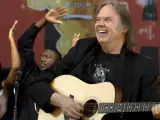 Neil Young, en el concierto 'Live 8', en Canadá.