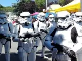 Participantes en el desfile de Star Wars.