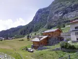Vistas desde la localidad de Valgrisenche, ubicada en el Valle de Aosta, en Italia.