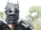 El Batman nigeriano: sobredosis de caspa en la jungla