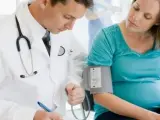 Embarazada con médico