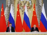 El presidente ruso, Vladimir Putin, y su hom&oacute;logo chino, Xi Jinping, en Mosc&uacute;, Rusia.