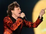 El vocalista de la banda británica The Rolling Stones Mike Jagger, durante un concierto en Lima (Perú).