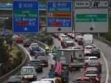 Imagen que muestra el tráfico atascado en la M-30 por la lluvia.