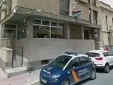 Imagen de la fachada de la Comisaría Nacional de Policía Nacional en Elda.