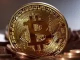 Imagen de una moneda virtual Bitcoin.