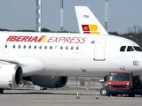 Uno de los aviones de la nueva aerolínea de bajo coste de Iberia.