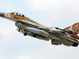 Caza de la Fuerza Aérea Israelí derribado por Siria cuando participaba en una operación contra objetivos en Irán.