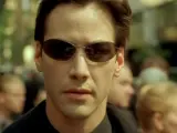 <p>Interpretar a Neo en las tres películas de la icónica franquicia de las hermanas Wachowski catapultó la carrera de Keanu Reeves y le hizo ganar 250 millones de dólares.</p>