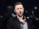 El cantante estadounidense Justin Timberlake, actuando en Eurovisión.