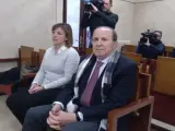 José María Rodríguez y María Luisa Durán en el juicio del caso Over