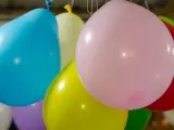 <p>Una fiesta con globos.</p>