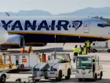 Un avi&oacute;n de Ryanair, en una imagen de archivo.
