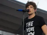 El cantante inglés Louis Tomlinson, uno de los excomponentes del grupo One Direction, en un concierto.