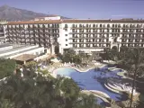 Hotel málaga costa del sol piscina establecimiento ocio turismo turistas
