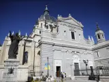 La Catedral de la Almudena de Madrid donde la familia quiere enterar a Francisco Franco si finalmente es exhumado