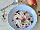 Los cereales, la fruta y los lácteos son fundamentales en un desayuno saludable.