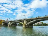 Puente de Triana (Sevilla)
